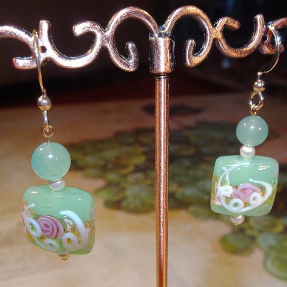 Handcrafted Murano earrings made from vela squares with external lampwork icing - Picture 4 of 9
